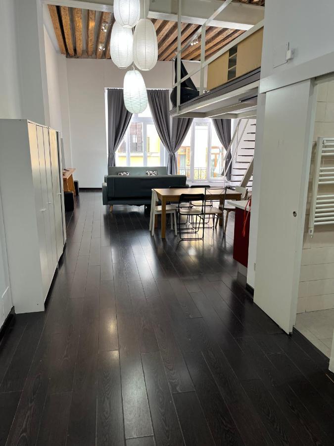 Appartamento Carretas Duplex Exterior Izquierda Madrid Esterno foto