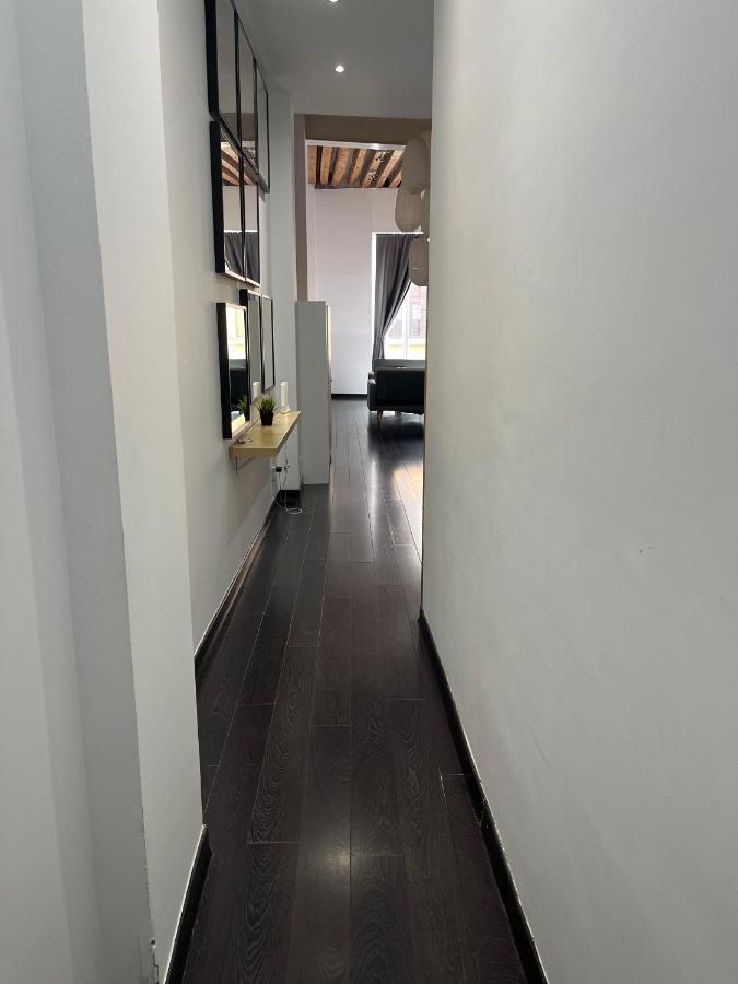 Appartamento Carretas Duplex Exterior Izquierda Madrid Esterno foto
