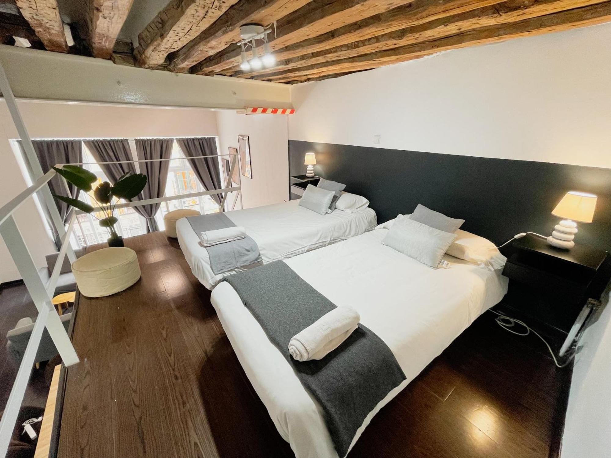Appartamento Carretas Duplex Exterior Izquierda Madrid Esterno foto
