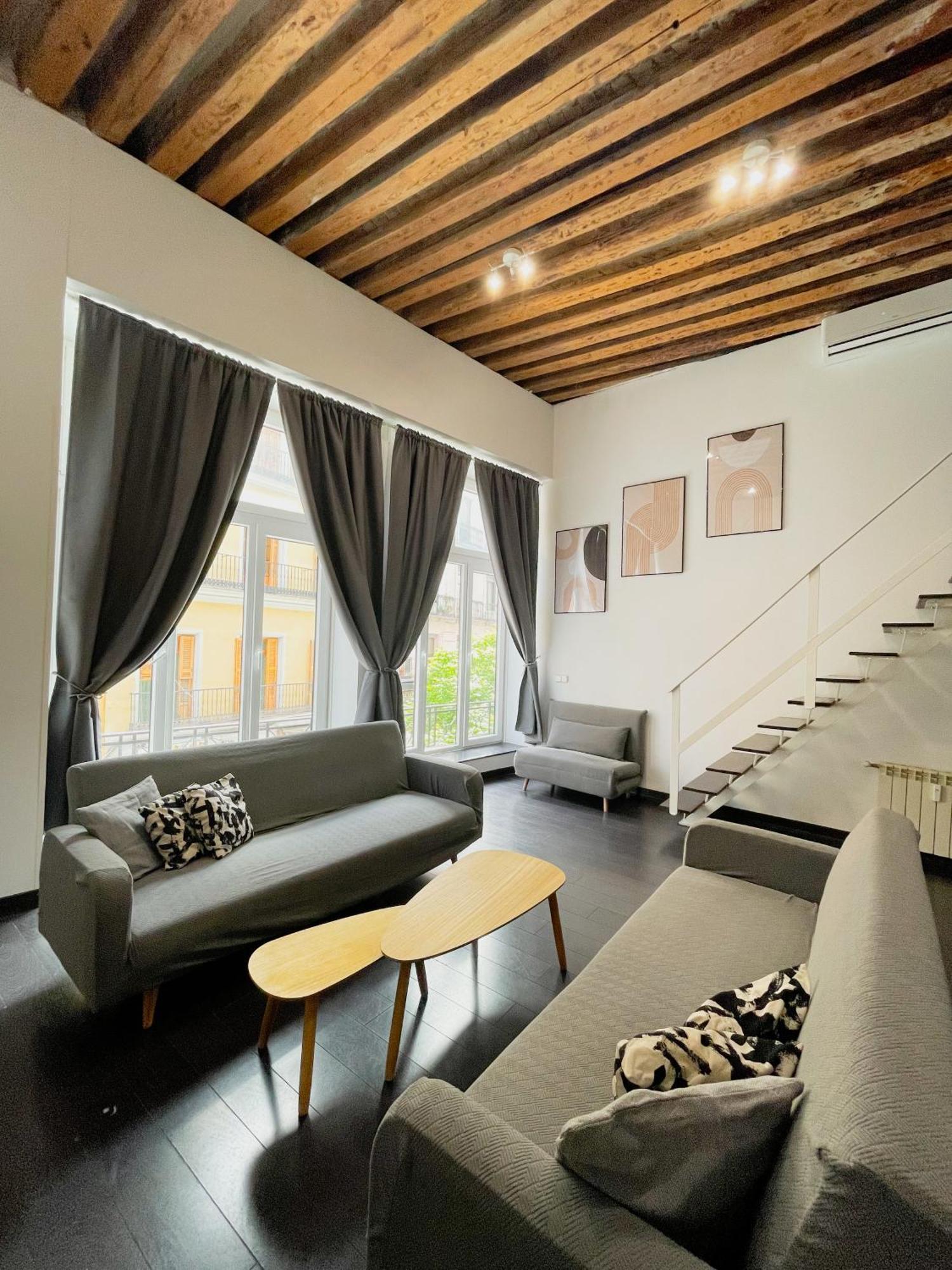Appartamento Carretas Duplex Exterior Izquierda Madrid Esterno foto